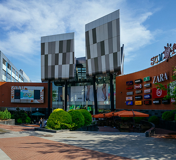 Sun Plaza